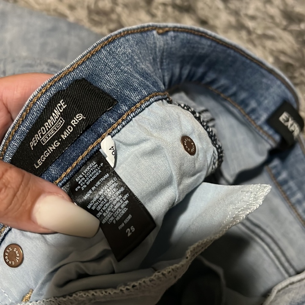 Express Jeans - Picture 3 of 5